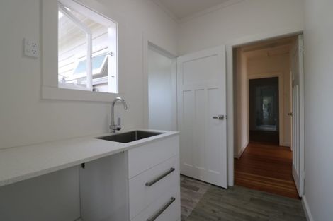 Photo of property in 23 Taylor Terrace, St Andrews, Hamilton, 3200