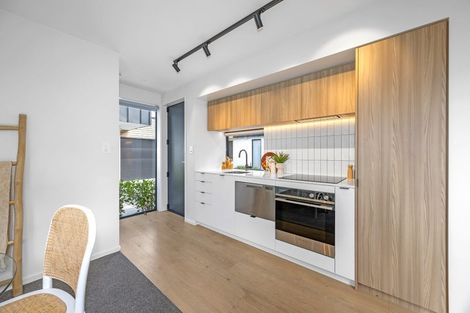 Photo of property in 6/221 Peterborough Street, Christchurch Central, Christchurch, 8013