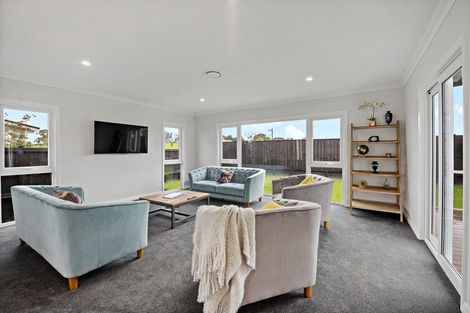 Photo of property in 36 Te Rata Boulevard, Karaka, 2124