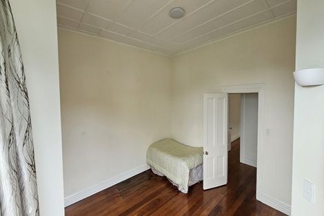 Photo of property in 78 Raroa Road, Kelburn, Wellington, 6012