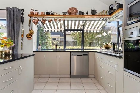 Photo of property in 46 Grantston Drive, Pyes Pa, Tauranga, 3112