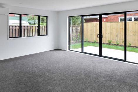 Photo of property in 1a Raymond Terrace, Waterloo, Lower Hutt, 5011