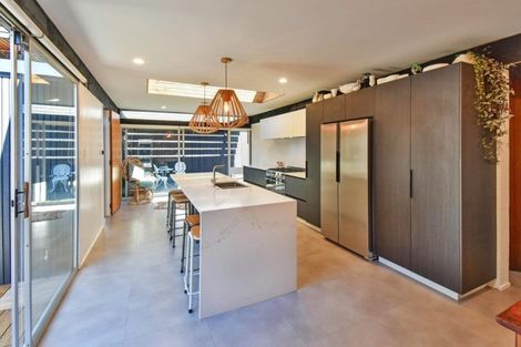 Photo of property in 28 Kahurangi Place, Snells Beach, 0920