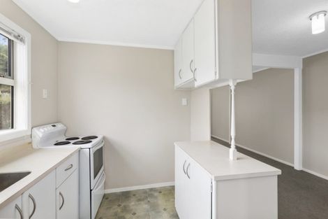 Photo of property in 30b Cypress Drive, Maungaraki, Lower Hutt, 5010