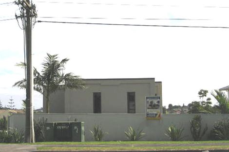 Photo of property in 344a East Coast Road, Sunnynook, Auckland, 0632