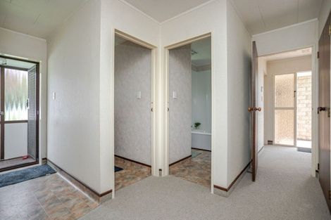 Photo of property in 44 Allardice Street, Dannevirke, 4930