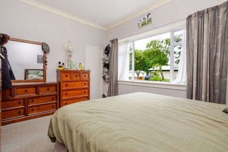 Photo of property in 15 Neptune Street, Dannevirke, 4930