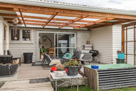 Photo of property in 5 Webb Street, Westport, 7825