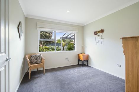 Photo of property in 42 Macmillan Street, Katikati, 3129