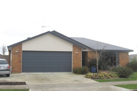 Photo of property in 28 Saxon Woods Drive, Rototuna North, Hamilton, 3210