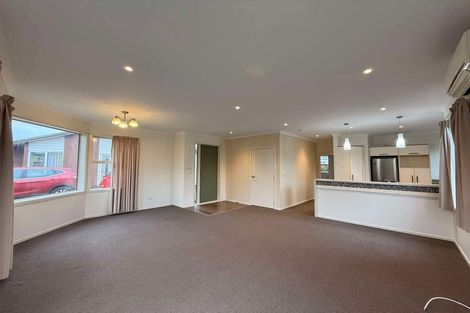 Photo of property in 18 Sinclair Street, Ebdentown, Upper Hutt, 5018