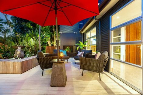 Photo of property in 3 Seaview Road, Paraparaumu Beach, Paraparaumu, 5032