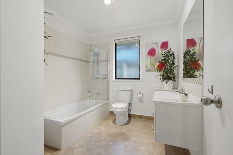 Photo of property in 31 Bateleur Close, Welcome Bay, Tauranga, 3112