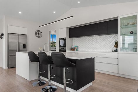 Photo of property in 39 Great Road West, Matipo Heights, Rotorua, 3015