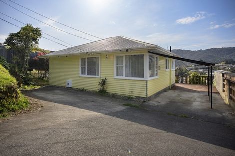 Photo of property in 30 Logie Street, Stokes Valley, Lower Hutt, 5019