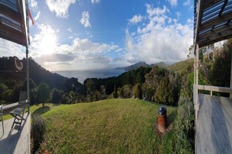 Photo of property in 15 Kowhai Place, Tuateawa, Coromandel, 3583