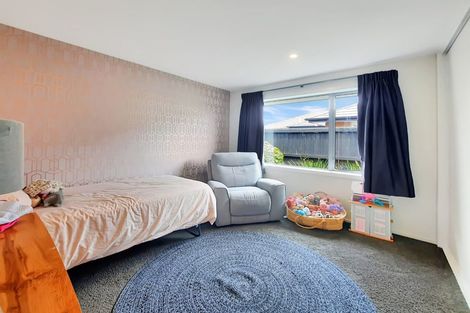 Photo of property in 40 Brockelbank Drive, Kaiapoi, 7630