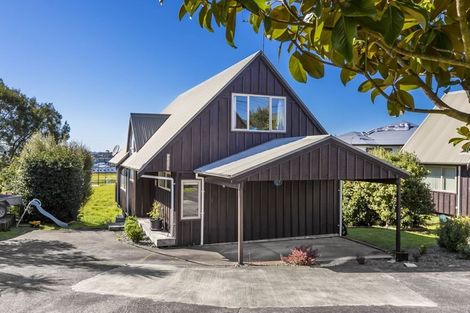 Photo of property in 14 Greenview Lane, Red Beach, 0932