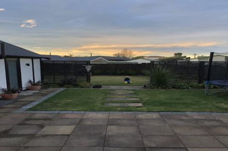 Photo of property in 50 Martbern Crescent, Bishopdale, Christchurch, 8053