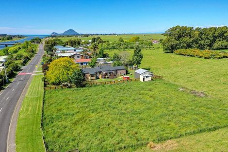 Photo of property in 33-35 East Bank Road, Thornton, Whakatane, 3193