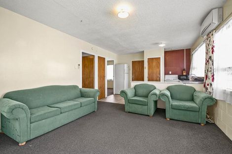 Photo of property in 1/124 Ngamotu Road, Spotswood, New Plymouth, 4310