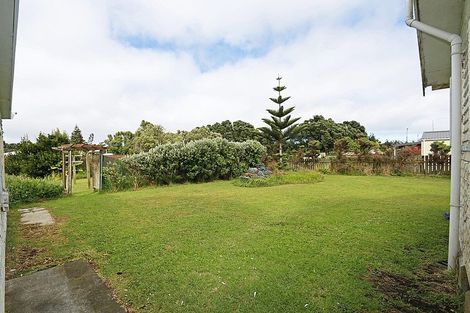 Photo of property in 64 Fox Street, Opunake, 4616