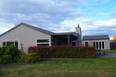 Photo of property in 21 Larch Crescent, Alexandra, 9320