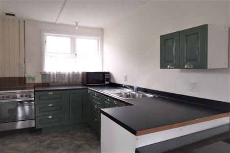 Photo of property in 7 Rangatira Road, Hunterville, 4730