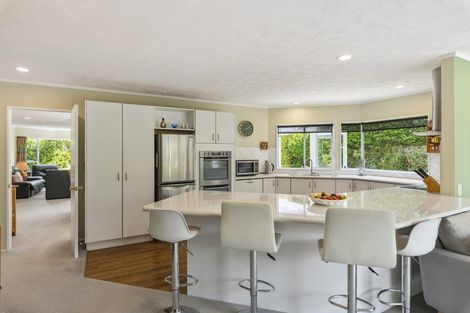 Photo of property in 13 Runanga Grove, Waikanae, 5036