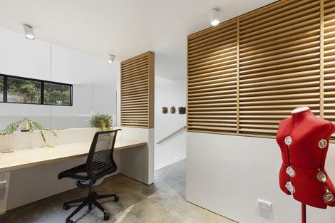 Photo of property in 58 Clarence Street, Brooklyn, Wellington, 6021