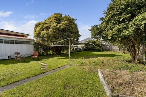 Photo of property in 28 Freemans Road, Otaki, 5512