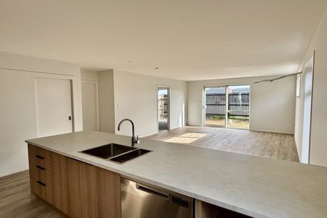 Photo of property in 9 Overton Street, Rototuna North, 3210