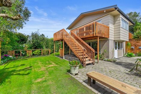 Photo of property in 368 Whangaparaoa Road, Stanmore Bay, Whangaparaoa, 0932