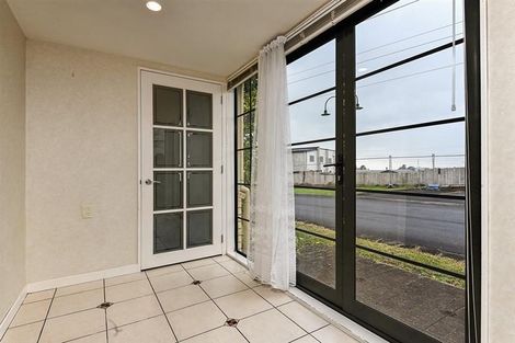 Photo of property in St Claire Village, 160/172 Mcleod Road, Te Atatu South, Auckland, 0610