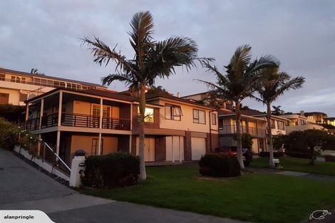 Photo of property in 78 Hattaway Avenue, Bucklands Beach, Auckland, 2012