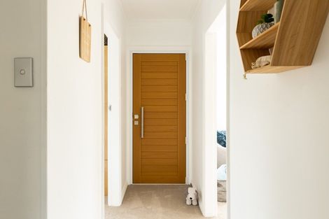 Photo of property in 3 Roto Street, Westown, New Plymouth, 4310