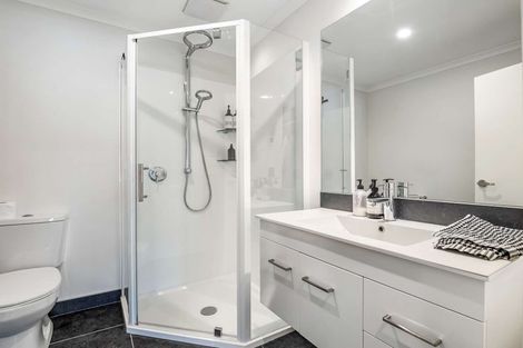 Photo of property in 3 Seafarer Crescent, Stanmore Bay, Whangaparaoa, 0932