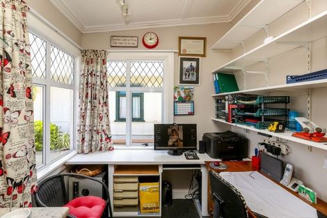 Photo of property in 8 Norman Street, Lower Vogeltown, New Plymouth, 4310