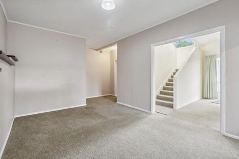 Photo of property in 3 Kahikatea Grove, Paparangi, Wellington, 6037