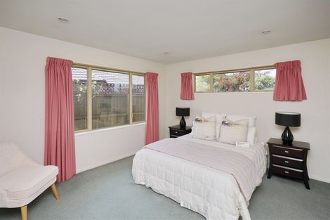 Photo of property in 46 Glasnevin Drive, Casebrook, Christchurch, 8051