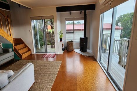 Photo of property in 14 Tikati View, Titahi Bay, Porirua, 5022