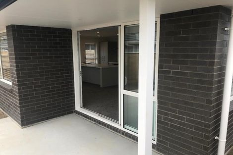 Photo of property in 27 Pohe Street, Waikanae, 5036