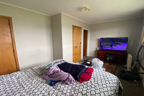 Photo of property in 10 Cheshire Street, Cannons Creek, Porirua, 5024