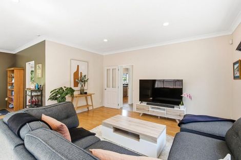 Photo of property in 23 Chippenham Grove, Churton Park, Wellington, 6037