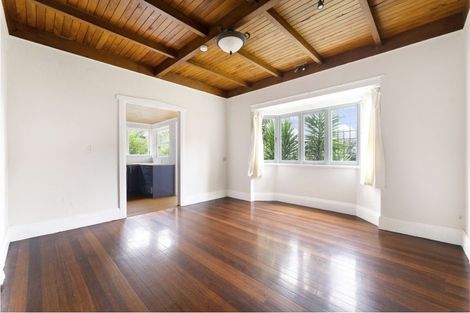 Photo of property in 69 Balmain Road, Birkenhead, Auckland, 0626