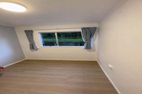 Photo of property in 8 Awaruku Road, Torbay, Auckland, 0630