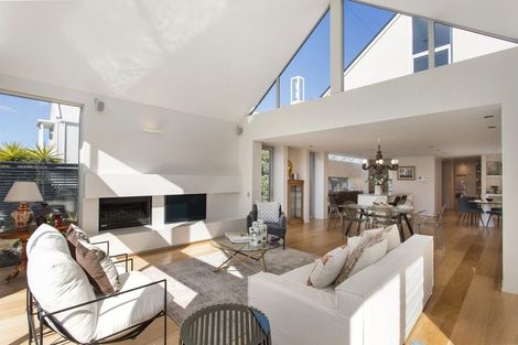 Photo of property in 23 Poynder Avenue, Merivale, Christchurch, 8014