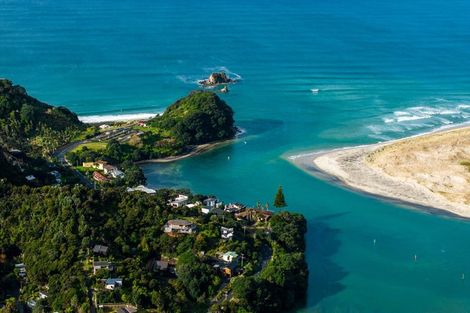 Photo of property in 2138 Cove Road, Mangawhai, 0573