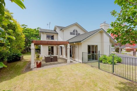 Photo of property in 2 Kildonan Place, Bethlehem, Tauranga, 3110