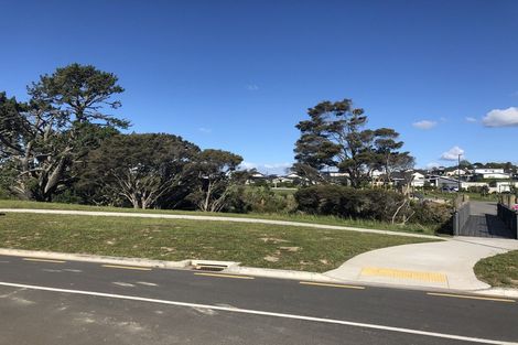 Photo of property in 23a Marine Crescent, Beachlands, Auckland, 2018